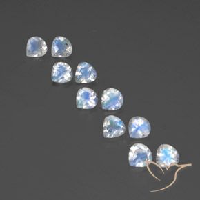 Shop natural 3.78ct Blanc bleuâtre Pierre de lune arc-en-ciel gems, En forme de poire, from Inde at GemSelect. In stock, global shipping!