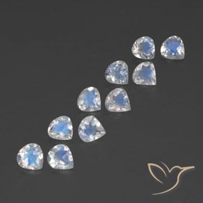 Shop natural 3.14ct Blanc bleuâtre Pierre de lune arc-en-ciel gems, En forme de poire, from Inde at GemSelect. In stock, global shipping!