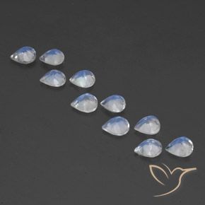 Shop natural 3.14ct Blanc bleuâtre Pierre de lune arc-en-ciel gems, En forme de poire, from Inde at GemSelect. In stock, global shipping!
