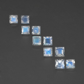 Achetez naturel 3,69ct bleue pierre de lune arc-en-ciel gems, carré, en provenance inde chez gemselect. en stock, livraison internationale!