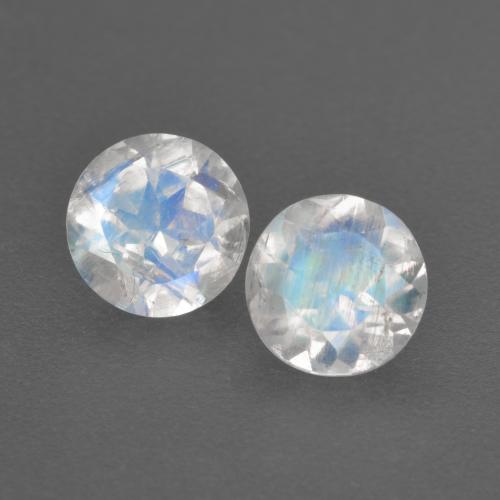 Achetez naturel 1,39ct blanc pierre de lune arc-en-ciel gems, coupe roude, en provenance inde chez gemselect. en stock, livraison internationale!