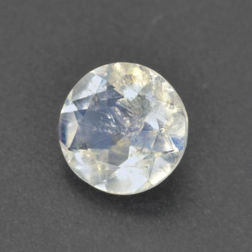Pierre de lune arc-en-ciel blanc naturelle coupe roude, 0,62 ct, transparent