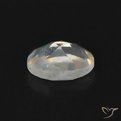 Pierre de lune arc-en-ciel Blanc bleuâtre naturelle ovale, 0.76 ct, Transparent