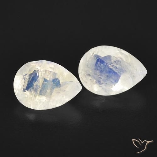 Shop natural 1.28ct Blanc bleuâtre Pierre de lune arc-en-ciel gems, En forme de poire, from États Unis at GemSelect. In stock, global shipping!