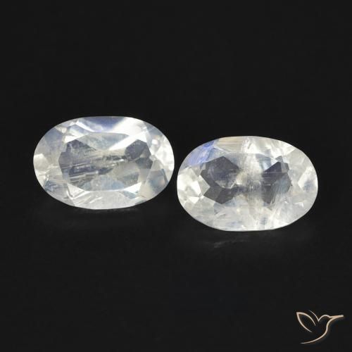 0.80ctw Naturel Blanc bleuâtre Pierre de lune arc-en-ciel, ovale, Transparent
