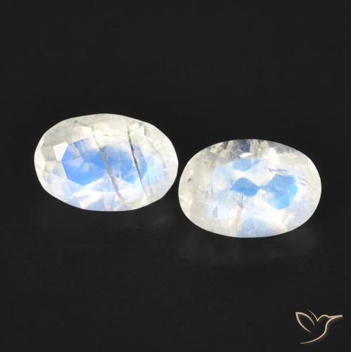 0.87ctw Naturel Blanc bleuâtre Pierre de lune arc-en-ciel, ovale, Transparent