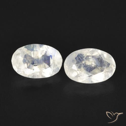 0.82ctw Naturel Blanc bleuâtre Pierre de lune arc-en-ciel, ovale, Transparent