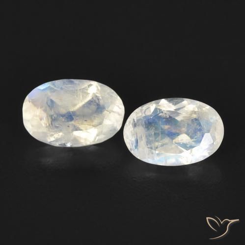 0.88ctw Naturel Blanc bleuâtre Pierre de lune arc-en-ciel, ovale, Transparent