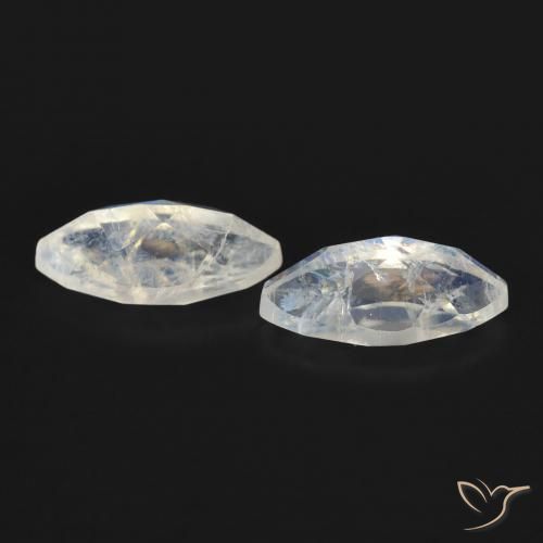 Shop natural 1.23ct Blanc bleuâtre Pierre de lune arc-en-ciel gems, Marquise, from États Unis at GemSelect. In stock, global shipping!