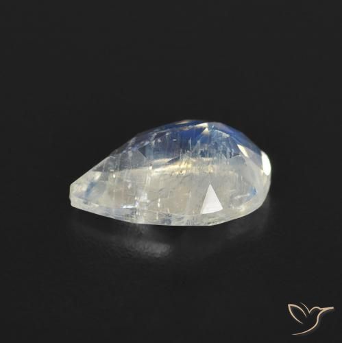 Pierre de lune arc-en-ciel Blanc bleuâtre naturelle En forme de poire, 0.84 ct, Transparent