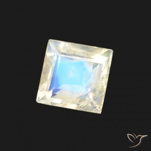 Pierre de lune arc-en-ciel Blanc bleuâtre naturelle Carré, 0.35 ct, Transparent