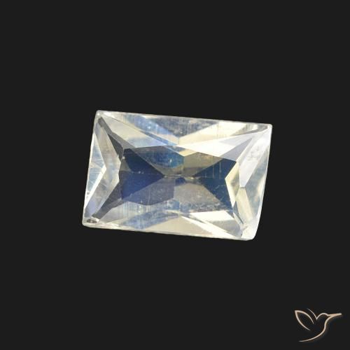 Pierre de lune arc-en-ciel Blanc bleuâtre naturelle Baquette, 0.39 ct, Transparent