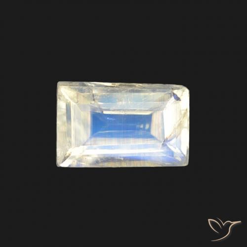 Pierre de lune arc-en-ciel Blanc bleuâtre naturelle Baquette, 0.51 ct, Transparent