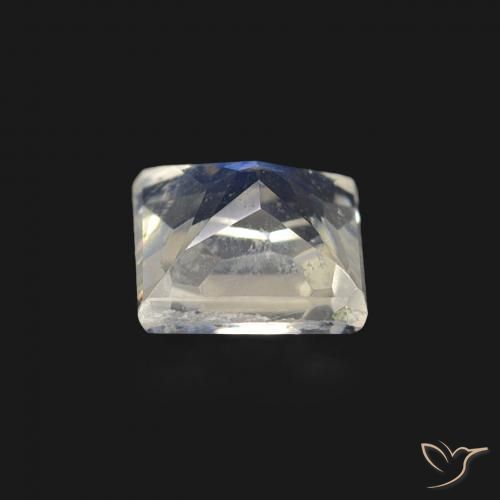 Pierre de lune arc-en-ciel Blanc bleuâtre naturelle Carré, 0.55 ct, Transparent
