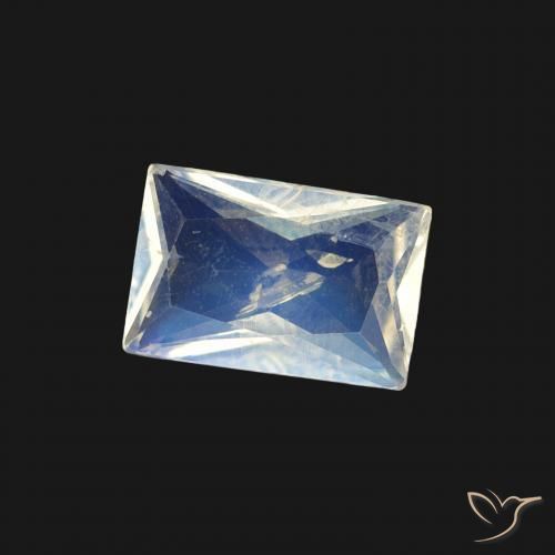 Pierre de lune arc-en-ciel Blanc bleuâtre naturelle Baquette, 0.45 ct, Transparent