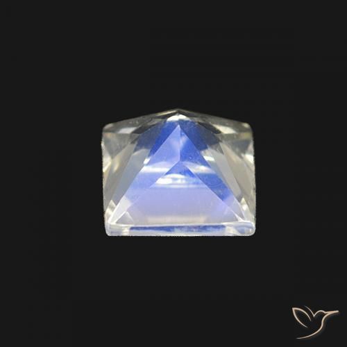Pierre de lune arc-en-ciel Blanc bleuâtre naturelle Carré, 0.36 ct, Transparent