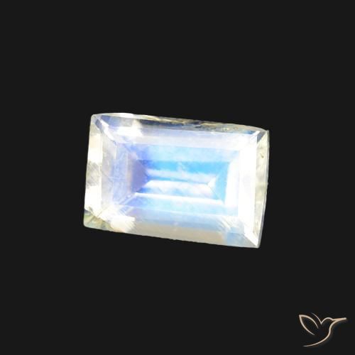 Pierre de lune arc-en-ciel Blanc bleuâtre naturelle Baquette, 0.54 ct, Transparent