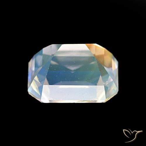 Pierre de lune arc-en-ciel Blanc multicolore naturelle Octogone / coupe Émeraude, 2.47 ct, VVS-VS
