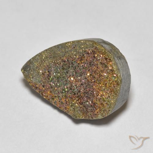 Pyrite arc-en-ciel Multicolore naturelle En forme de poire, 7.81 ct, Opaque