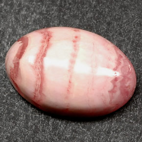 Rhodochrosite multicolore naturelle coupe ovale, 4,68 ct, opaque