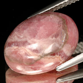 Rhodochrosite multicolore naturelle coupe ovale, 7,08 ct, opaque