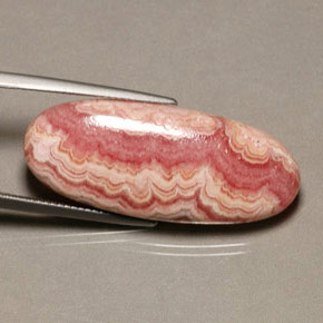 Rhodochrosite multicolore naturelle forme fantaisie, 29,84 ct, opaque