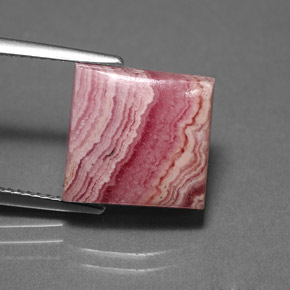 Rhodochrosite multicolore naturelle carré, 10,68 ct, opaque