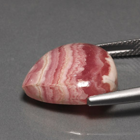 Rhodochrosite Multicolore naturelle En forme de poire, 13.69 ct, Opaque