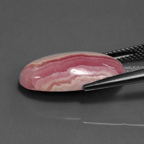 Rhodochrosite multicolore naturelle coupe ovale, 9,97 ct, opaque