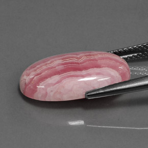 Rhodochrosite multicolore naturelle coupe ovale, 8,66 ct, opaque