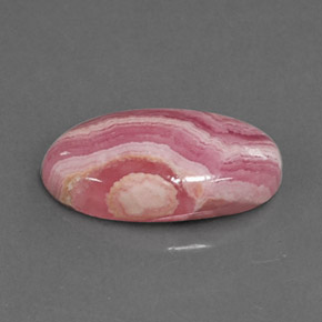 Rhodochrosite Multicolore naturelle Coupe ovale, 4.19 ct, Opaque