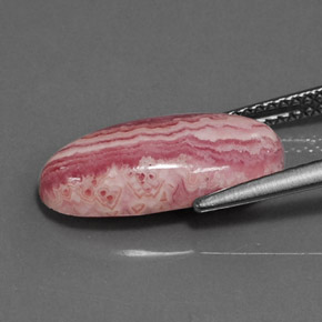 Rhodochrosite Multicolore naturelle Coupe ovale, 5.85 ct, Opaque