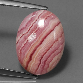 Rhodochrosite Multicolore naturelle Coupe ovale, 6.80 ct, Opaque