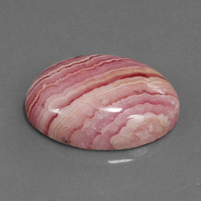 Rhodochrosite Multicolore naturelle Coupe ovale, 6.80 ct, Opaque