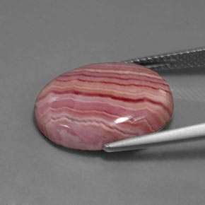 Rhodochrosite Multicolore naturelle Coupe ovale, 11.10 ct, Opaque