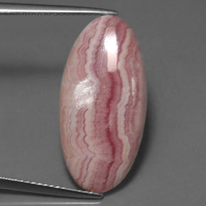 Rhodochrosite rose naturelle coupe ovale, 11,55 ct, opaque