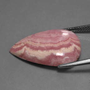 Rhodochrosite rose naturelle en forme de poire, 15,92 ct, opaque