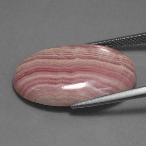 Rhodochrosite multicolore naturelle coupe ovale, 19,97 ct, opaque