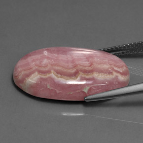 Rhodochrosite rose naturelle coupe ovale, 18,74 ct, opaque