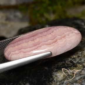 Rhodochrosite Multicolore naturelle ovale, 17.07 ct, Opaque