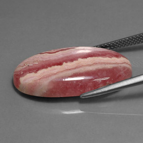 Rhodochrosite rose naturelle coupe ovale, 19,39 ct, opaque
