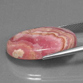 Rhodochrosite Multicolore naturelle Coupe ovale, 29.58 ct, Opaque