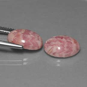 Achetez naturel 9.93ct Multicolore Rhodochrosite gems, Coupe ovale, En provenance Afrique du Sud chez GemSelect. En stock, livraison internationale!