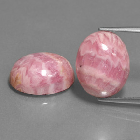 Rhodochrosite multicolore naturelle coupe ovale, 12,39 ct, opaque