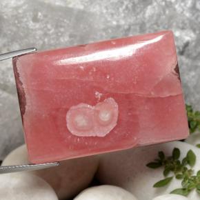 Rhodochrosite multicolore naturelle baguette, 85,10 ct, translucide