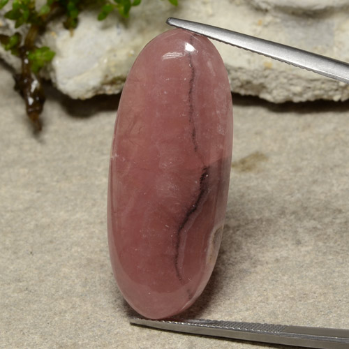 Rhodochrosite multicolore naturelle coupe ovale, 35,11 ct, translucide