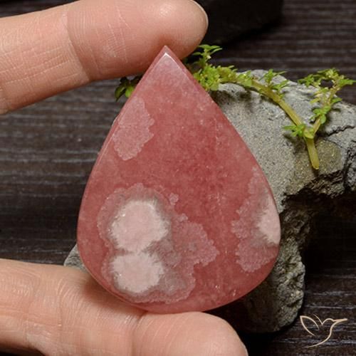 Rhodochrosite Multicolore naturelle En forme de poire, 93.42 ct, Translucide
