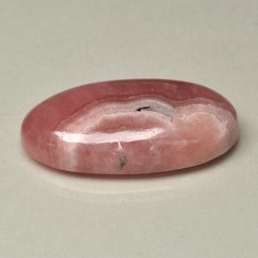 Rhodochrosite multicolore naturelle coupe ovale, 31,42 ct, translucide