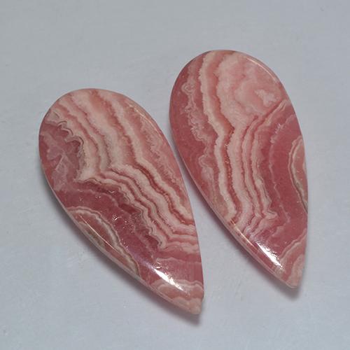Achetez naturel 35.78ct Multicolore Rhodochrosite gems, En forme de poire, En provenance Afrique du Sud chez GemSelect. En stock, livraison internationale!