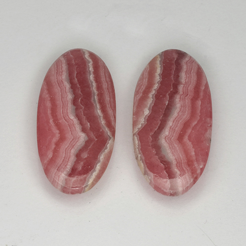 Achetez naturel 16.12ct Multicolore Rhodochrosite gems, Coupe ovale, En provenance Afrique du Sud chez GemSelect. En stock, livraison internationale!